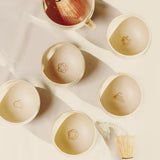 茶かざり抹茶碗（木箱入）／ 桜白色